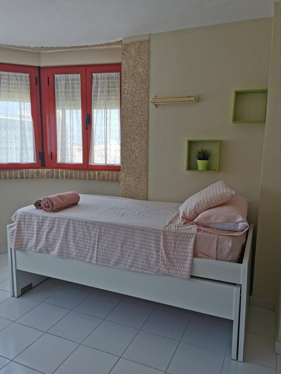 Apartamento Cumbre Loix, Con Parking Privado Y Wifi Gratis بينايدورم المظهر الخارجي الصورة